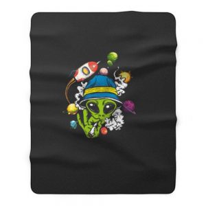 Alien Smooking Fleece Blanket